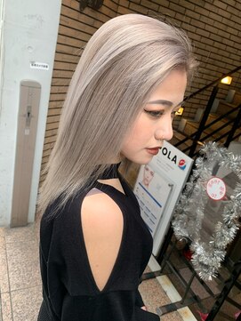 ラフ 難波店(LAFF) #黒髪#ボブルフ#ネビージュ#小顔#ワンレン