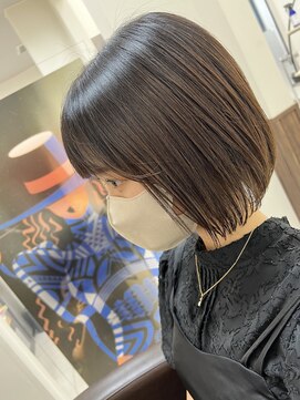 アールモンドヘア新世界 【北見】＃ぱっつんボブ＃切りっぱなし