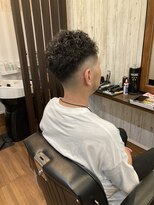 ライズヘアー(RISE HAIR)&nbsp;スキンフェード＋スパイラルパーマ