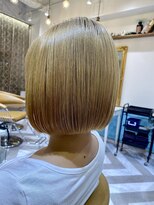 ロンドポレール 北千住(Lond polaire)&nbsp;【航治郎】パツっとボブ/セクションカラー/ペールベージュ