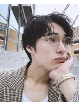 アットラブ バイ ベル(at'LAV by Belle) 知的でモードな韓国風メンズパーマスタイル カルマヘア