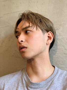 アットラブ バイ ベル(at'LAV by Belle) ツーブロックマッシュ束感ショート