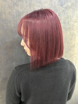 デザインサロンリア(design salon Lia)&nbsp;深みあるワインレッドカラー