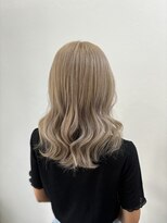 ラビス クローバー(Lovis clover)&nbsp;アンブレラカラー　こなれミディ　イメチェンヘアスタイル