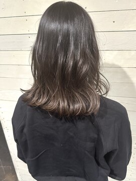 ルノン フィージュ(LUNON fieju) 鎖骨下外ハネミディアム/バッサリカット/結べる長さ