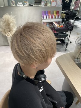 スイ 松戸(SUI) ブリーチ1回ミルクティーベージュ♪