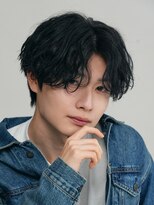 10代20代シャドウパーマセンターパート緩めパーマfifth原宿