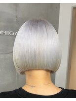モニカ 原宿店(MONIQA)&nbsp;White Bob