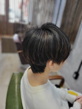 エミオ(emio) ツーブロックショート