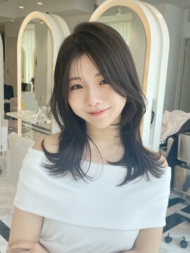 ザザ シンジュク(ZA/ZA shinjuku) 大人かわいいシースルーレイヤー