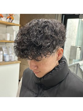 イーラ(era) メンズ刈り上げマッシュ眉毛