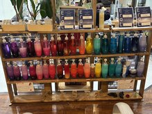 キセイ イオン多賀城店(KISEI)の雰囲気(シャンプー台の前にあるオージュアシャンプー。)