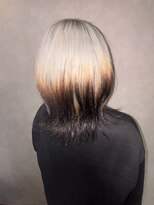 アルレン(Allen)&nbsp;ルーツカラー/ホワイトブロンド「宇都宮/ブリーチ」