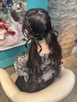 リエラ 新宿(RIERA)&nbsp;髪リボンツインテール