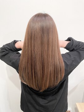 キュー(cue) 【cue】ベースのハイライトを活かしたナチュラルグラデーション