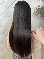 イリーブ(elieve)&nbsp;美髪縮毛矯正で艶髪へ