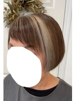 サロンドノア(Salon de NoA)&nbsp;ショートボブ×ハイライト