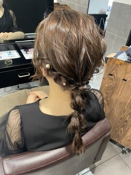 ネオリーブ シュシュ 神保町店(Neolive susu) 編みおろし