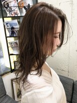 ペネロープ(Penelope)&nbsp;セミロングレイヤー/くびれレイヤー/長め前髪/ピンクベージュ