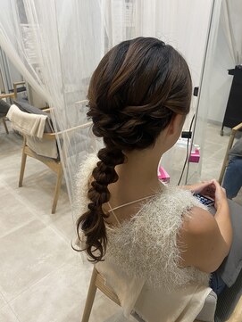 シェルベアー(Shell Bear) トレンド5スタイルから選べるヘアアレンジ