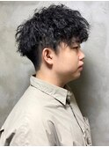 ツイスパ　刈り上げツーブロック　マッシュパーマ　20代