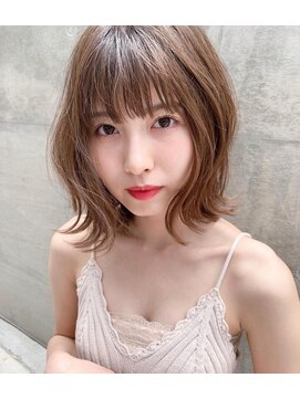 シー バイ ロンド 新宿(Sea by Lond) くびれミディ/ボブディ/シルキーベージュ