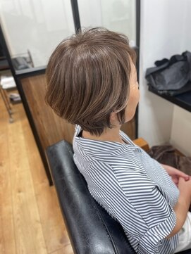 アパートメントヘアー 髪質改善ヘアカラー/佐賀/ハイライト/白髪ぼかし/ショート