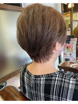 ハピネス クローバー 学園前店(Happiness CLOVER) 稲留指名白髪ぼかしカラー