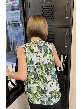 ルミ ツー 横浜駅店(Lumi 2) ミルクボブ