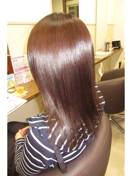 コアフィールフィス(COIFFURE fils) ツヤツヤ*ミディ