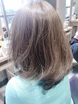 ヘアーアンドメイク ラブストラック(Hair&Make LOVESTRUCK) ミディアム透けカラー