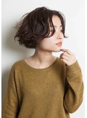 ＊襟足短めで前髪長めのショートボブ＊