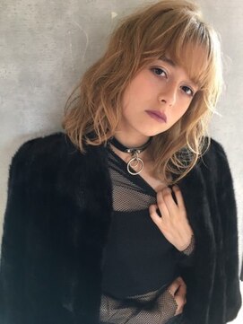 アンククロス 表参道(ANKH CROSS) ハニーベージュ