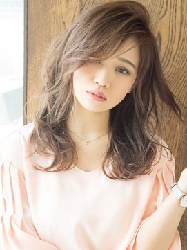 エル(LE) 6/8open!ひし形シルエットグレージュエアリーセミロング