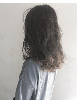 ヘアーアンドアトリエ マール(Hair&Atelier Marl) 【Marl】グレージュカラーの無造作セミディスタイルです☆