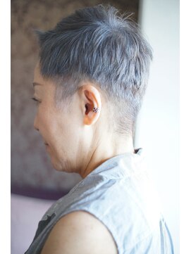 ジョルノ(giorno) 【ジョルノ】シルバーアッシュショートスタイル