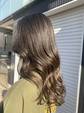 ビンナ(BINNA) 崎濱茜