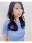 抜け感のある顔まわり外巻きロングヘアー★