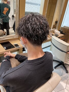 カルテット(Quartett) 【Quartett】お洒落ツイストパーマ