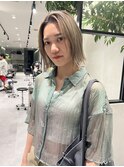 ■グレージュ