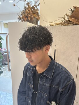 ガレリアエレガンテ 多治見店(GALLARIA Elegante) 波巻きスパイラルパーマ