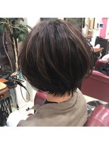 アトリエ イズム(ATELIe'R Isms...)&nbsp;大人可愛い 20代30代40代 ハイライト ショート