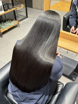 レックスヘアーインターナショナル(ReX HAIR INTERNATIONAL) 【山嵜　栞】髪質改善/酸性ストレート/心斎橋