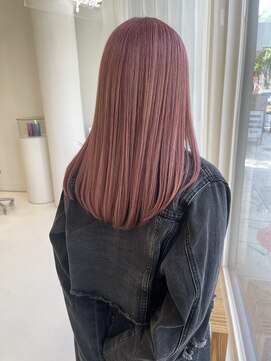 ハイブ 金沢(Hive) ブリーチハイトーンピンクベージュツヤカラーミディアムレイヤー