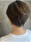 白髪ぼかしの夏ショート