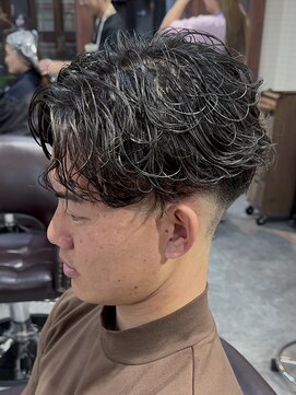 アミーゴ(AMIGO) ラフカール×スキンフェード