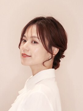 アンベリールフルー(EMBELLIR fleur) こなれお団子アレンジ