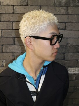 スリーセント 栄(3/cent) イージードリル/パンク/刈り上げショート/ホワイトブロンド