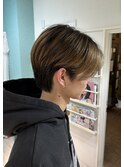 センターパート×ショートネープ