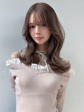 ユーフォリア 新宿通り(Euphoria) ハッシュカット / ロング / 美艶カラー / 抜け感レイヤー